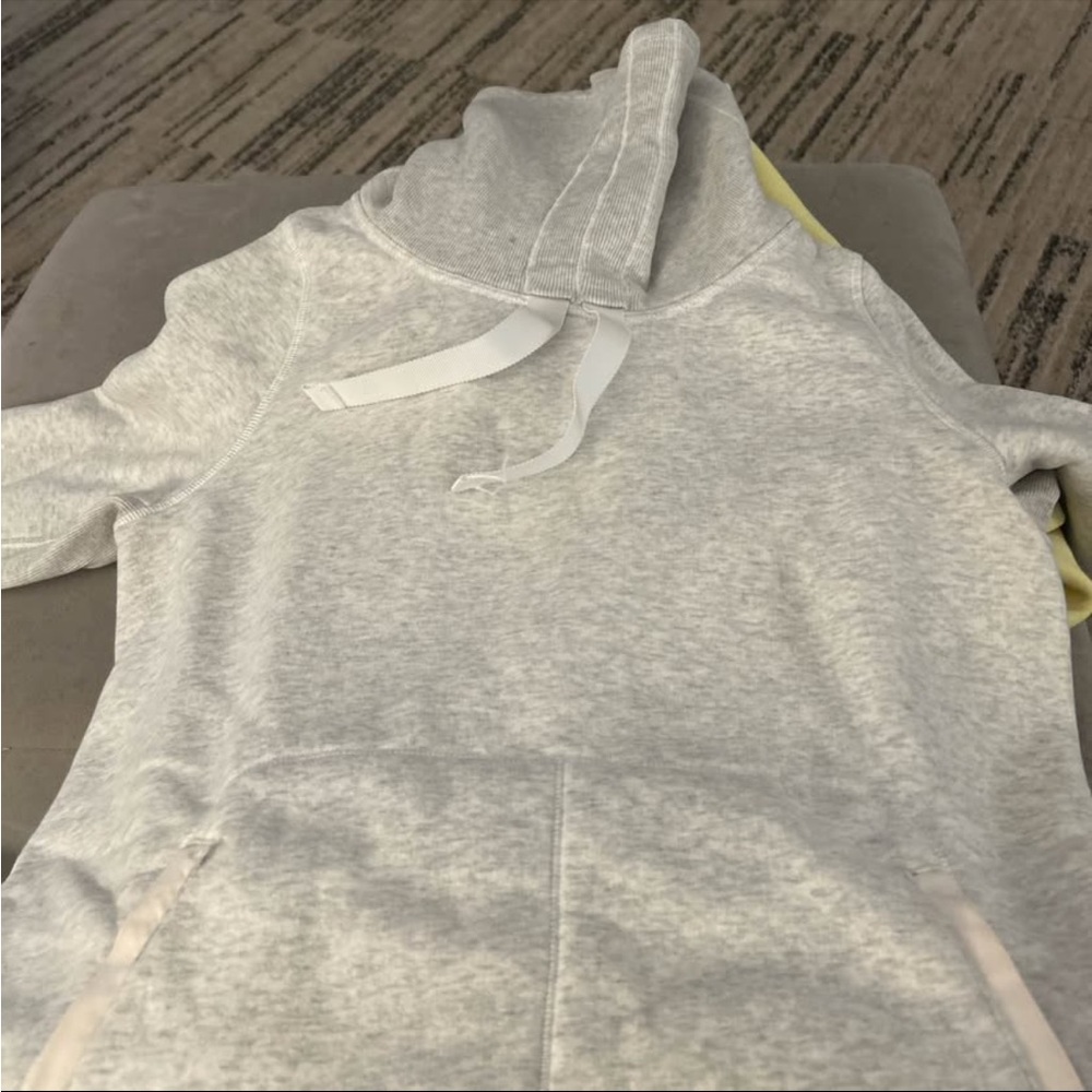 Lululemon turtleneck with Front Pocket